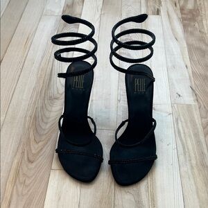 Pelle Moda Black Spiral Strap Heels